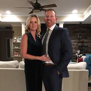 Meet your Posher, Holly